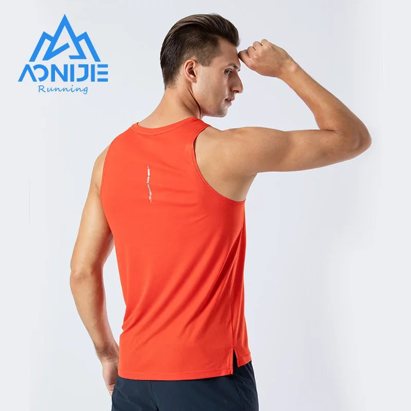 AONIJIE FM5126 Men's Quick Dry Sleeveless Running Tank Top for Marathon & Fitness