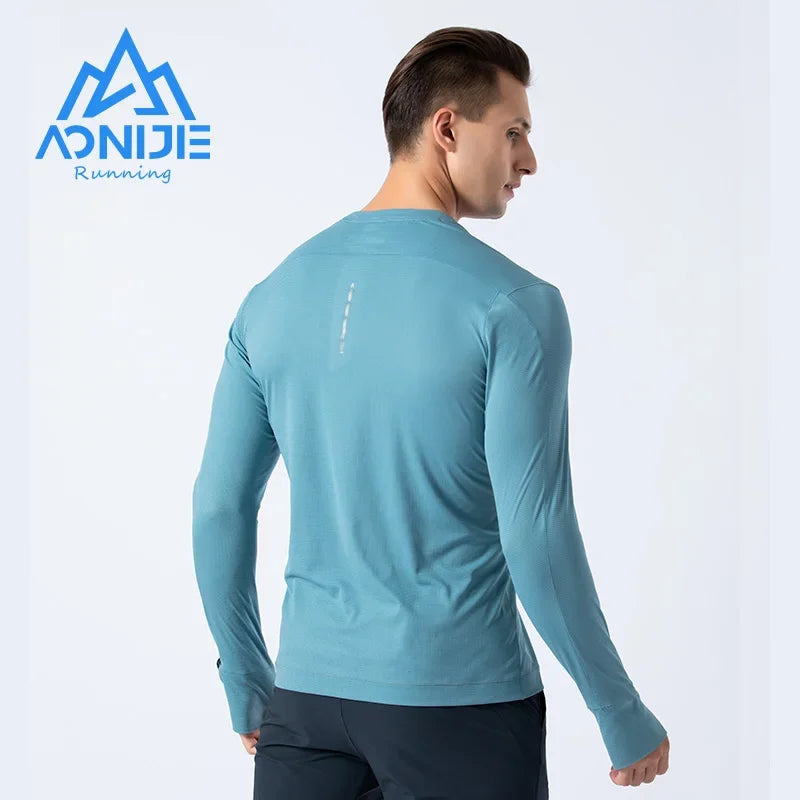 AONIJIE FM5127 Men’s Quick-Dry Running T-Shirt | Long Sleeves with Finger Holes for Training